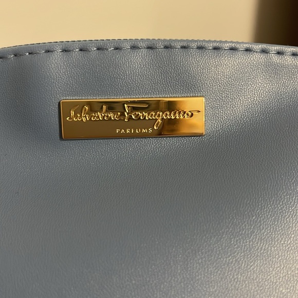 Salvatore Ferragamo blue leather zip around cosmetics bag - Picture 4 of 10